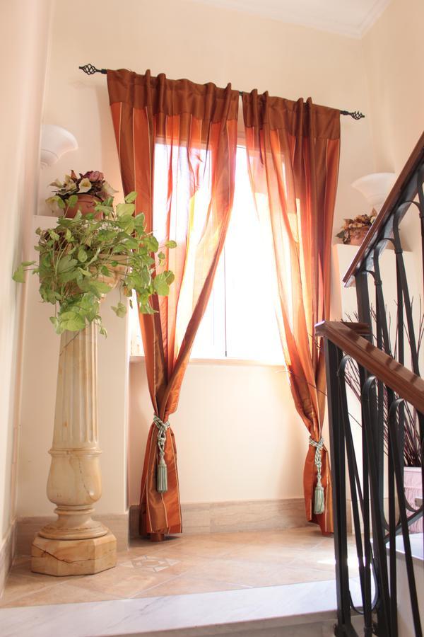 Ianus Guest House روما المظهر الخارجي الصورة