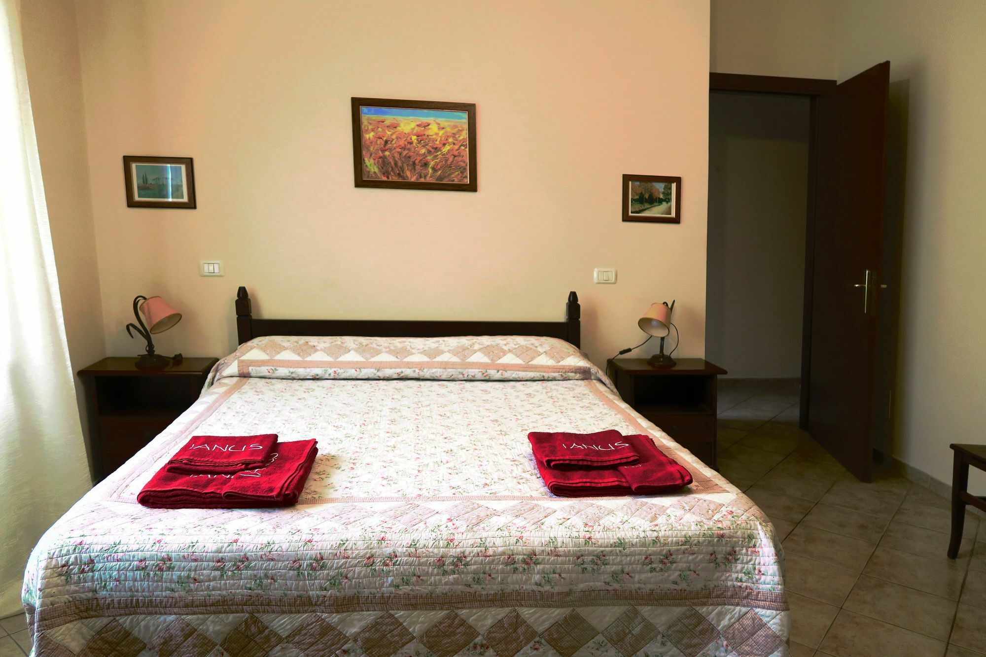 Ianus Guest House روما المظهر الخارجي الصورة